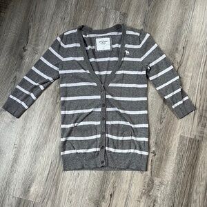 Abercrombie & Fitch Vintage Stripe Deep V cardigan Large gray white Y2K Preppy